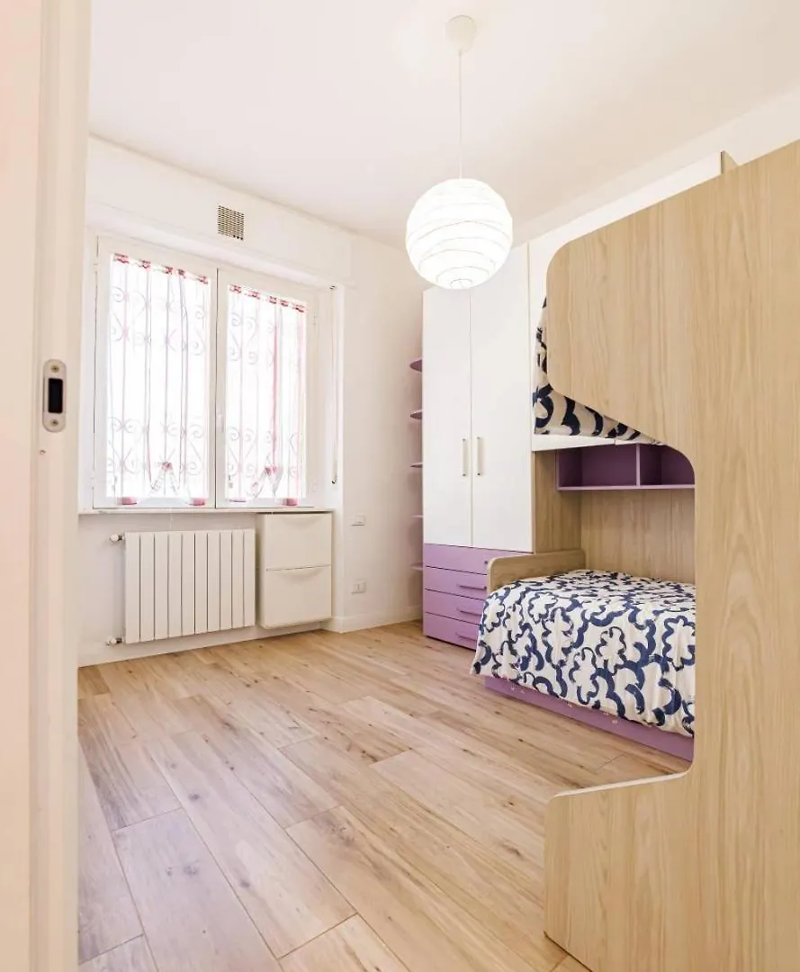 Seaside Family Apartment Livorno 0*,