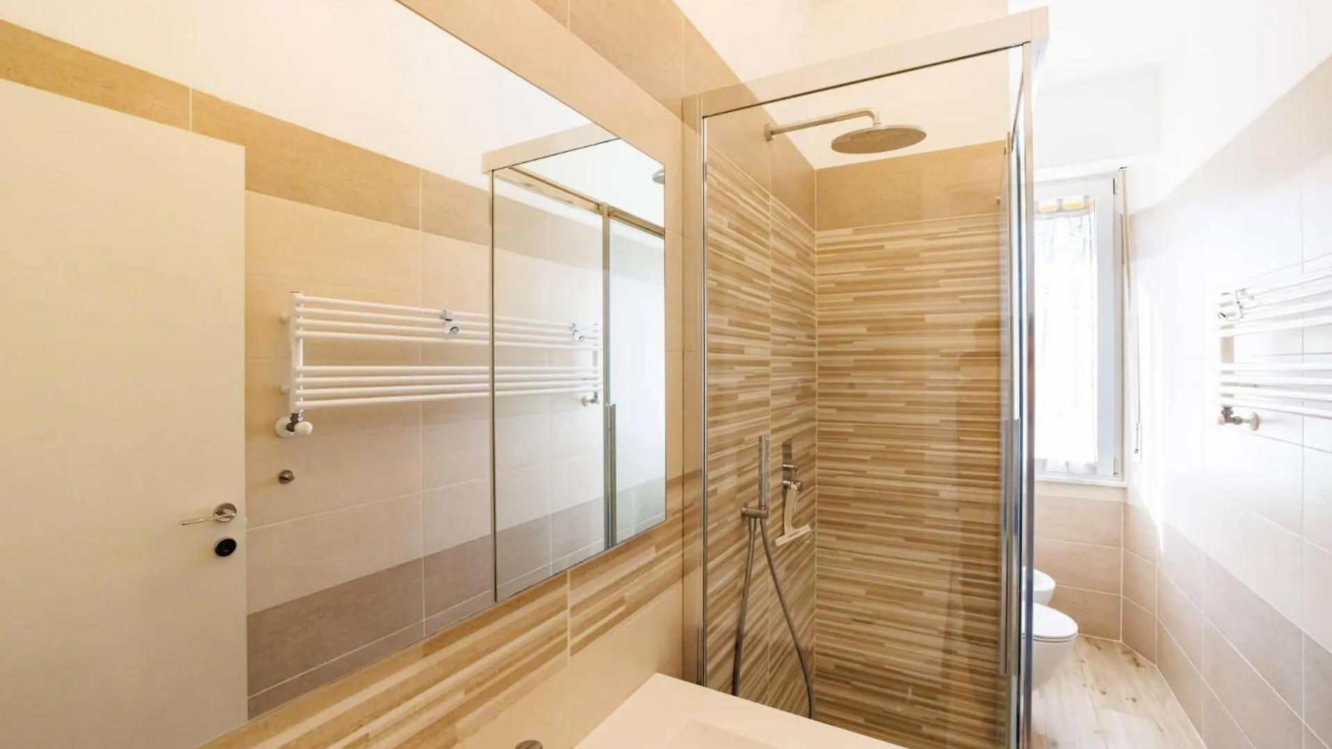 Seaside Family Apartment Livorno İtalya
